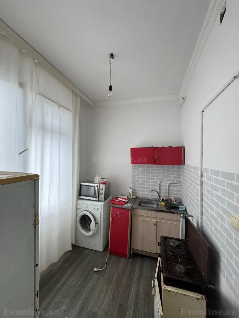 Satılır 1 otaqlı Mənzil Köhnə tikili 45 m² 5-ci mikrorayon - şəkil 3