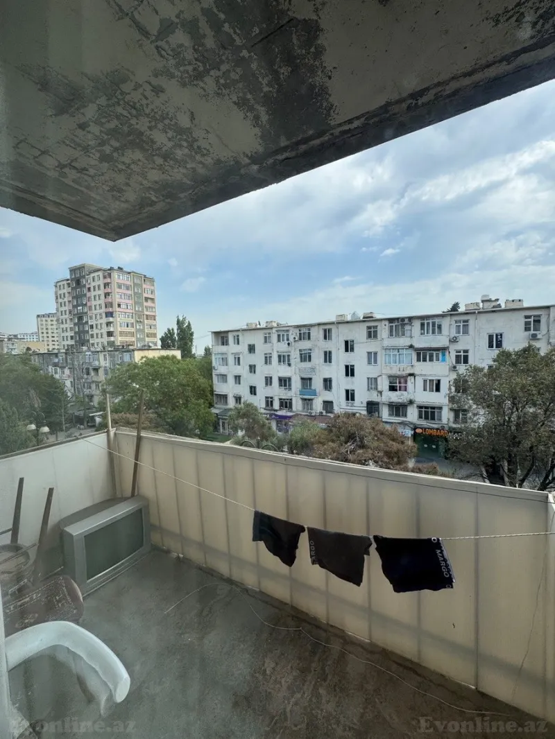 Satılır 1 otaqlı Mənzil Köhnə tikili 45 m² 5-ci mikrorayon - şəkil 4