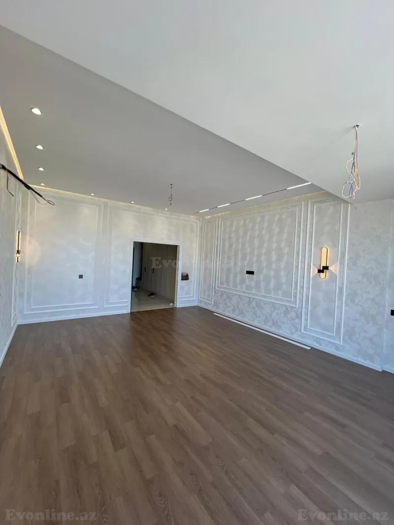 Satılır 3 otaqlı Mənzil Yeni tikili 1366 m² Koroğlu m. - şəkil 4