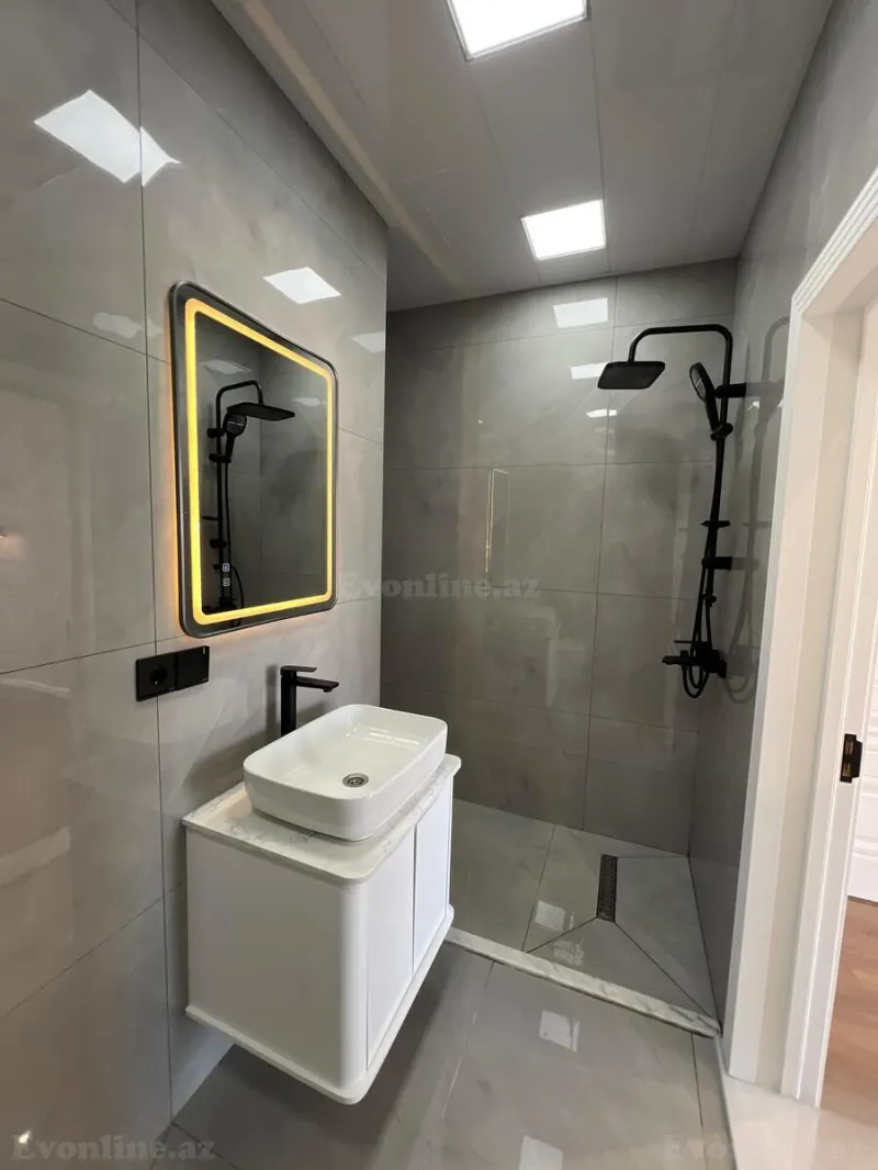 Satılır 3 otaqlı Mənzil Yeni tikili 1366 m² Koroğlu m. - şəkil 10