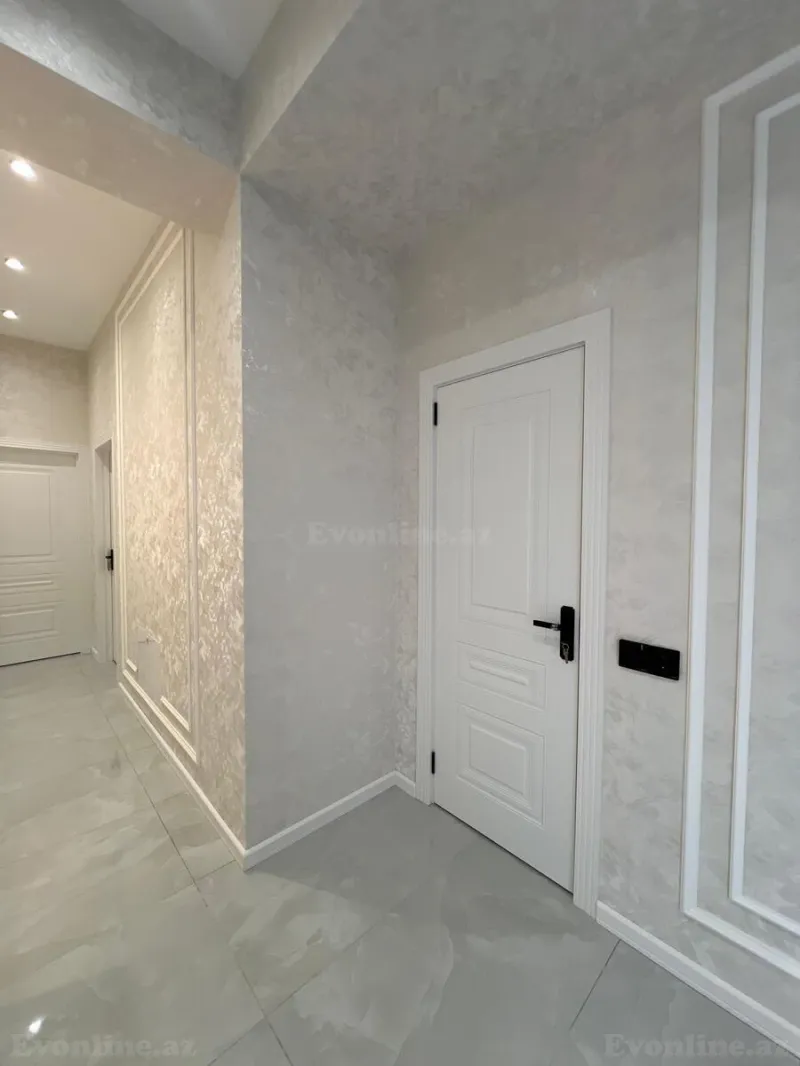 Satılır 3 otaqlı Mənzil Yeni tikili 1366 m² Koroğlu m. - şəkil 28