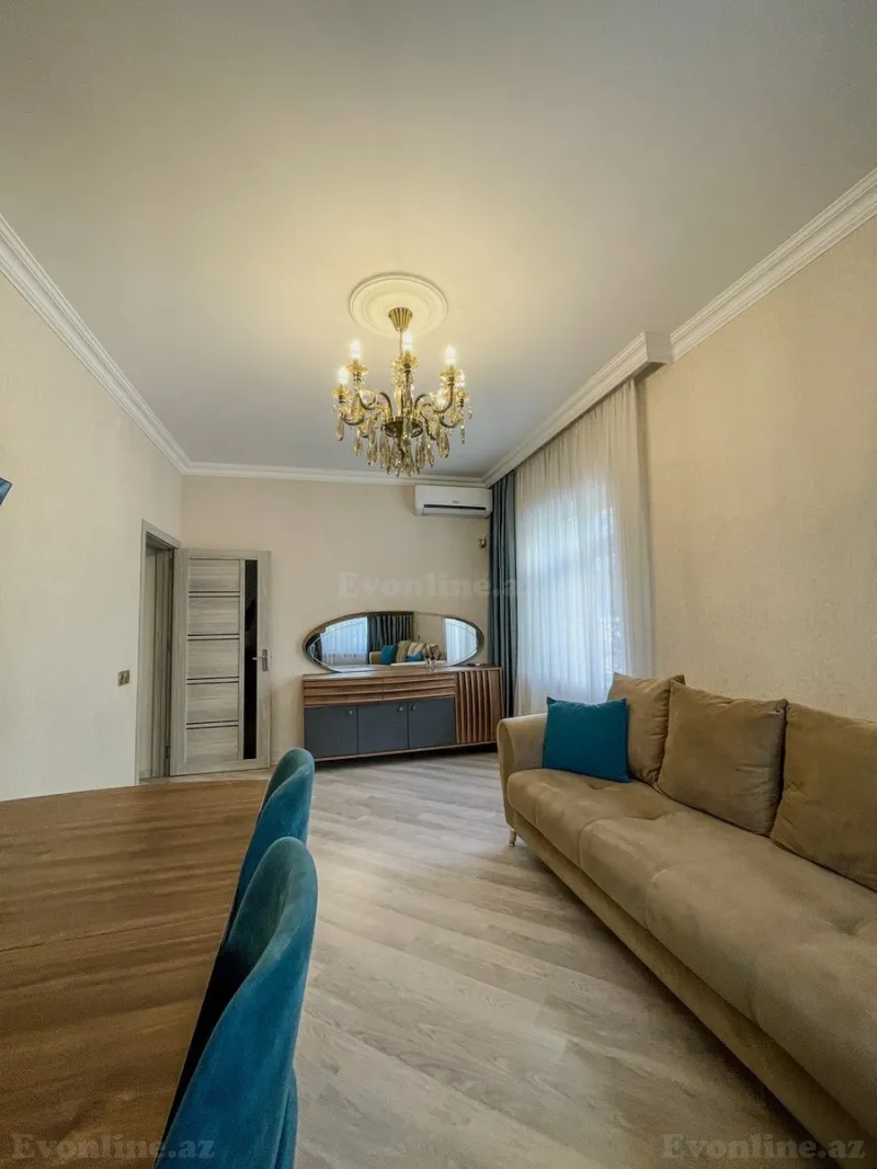 Satılır 2 otaqlı Mənzil Köhnə tikili 60 m² Bakıxanov - şəkil 4