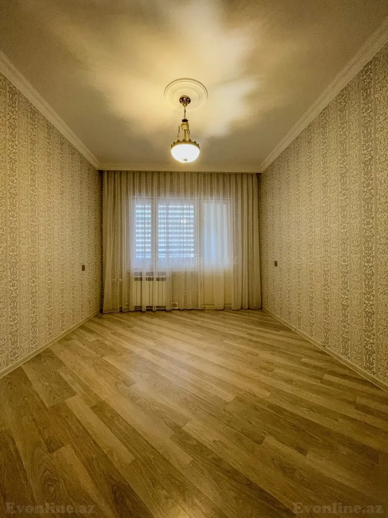 Satılır 2 otaqlı Mənzil Köhnə tikili 60 m² Bakıxanov - şəkil 5