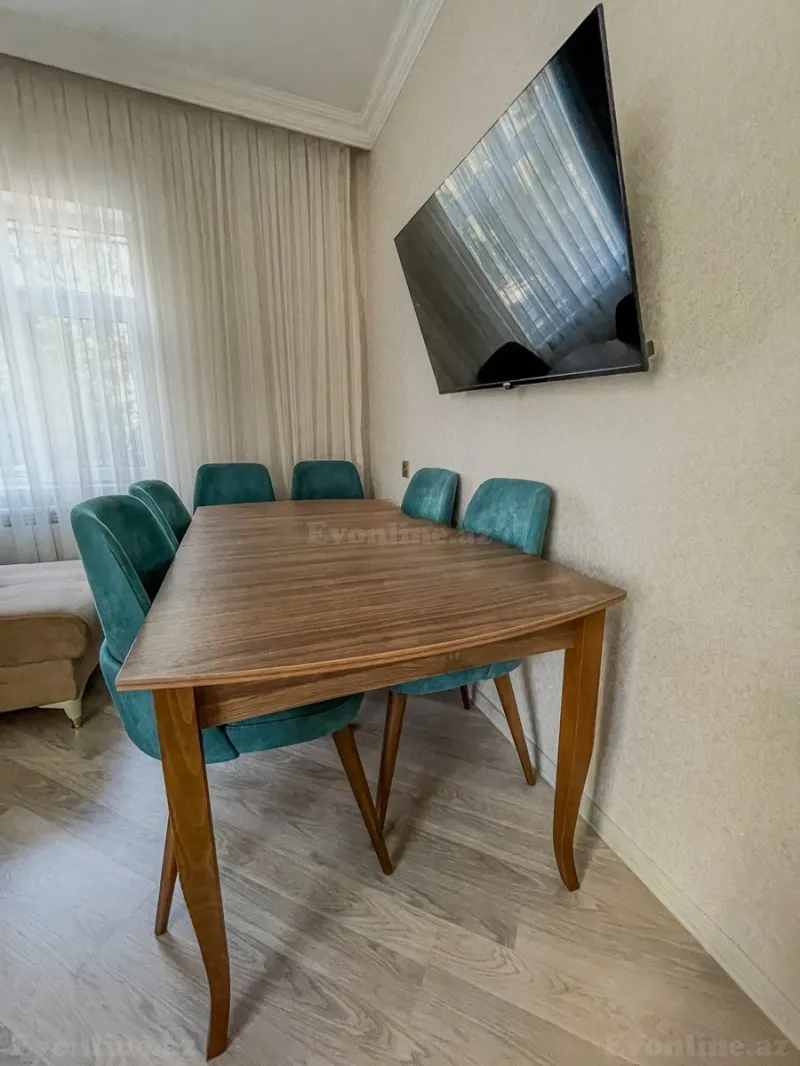 Satılır 2 otaqlı Mənzil Köhnə tikili 60 m² Bakıxanov - şəkil 8