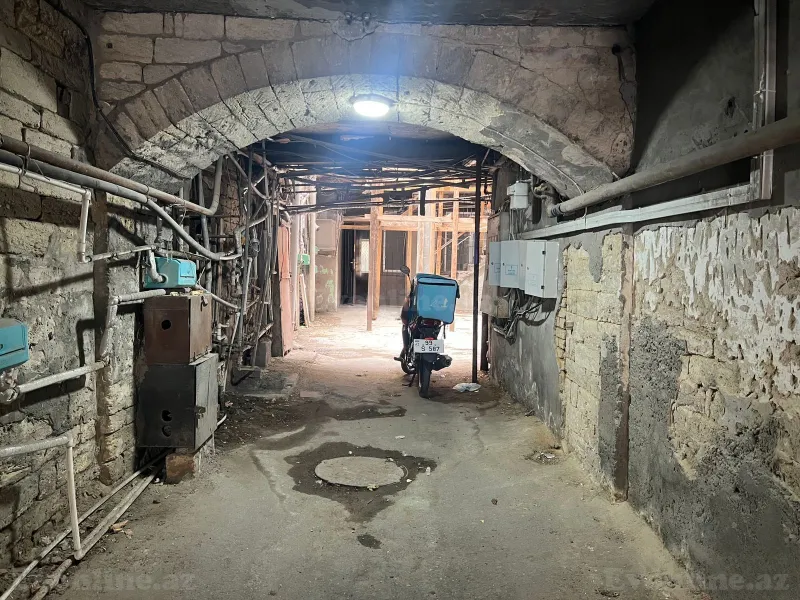 Satılır 3 otaqlı Mənzil Köhnə tikili 52 m² 28 May m. - şəkil 15