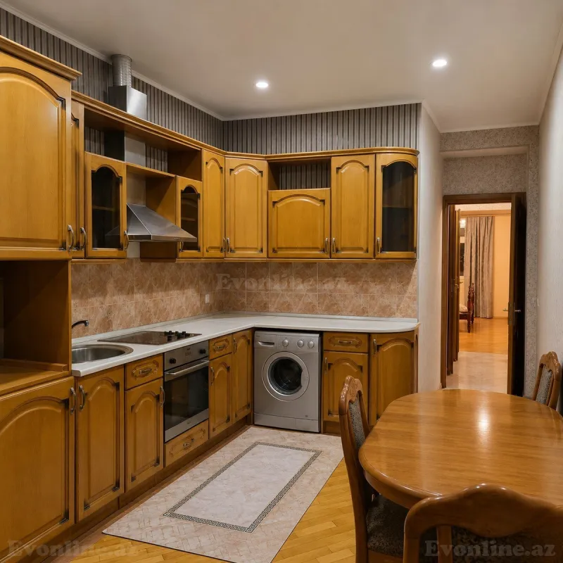 Kirayə verilir 3 otaqlı Mənzil Yeni tikili 120 m² 28 May m.