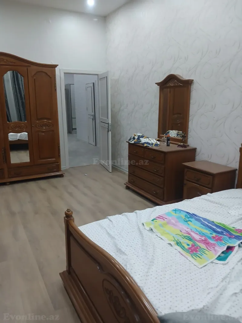 4 otaqlı Mənzil 110 m² Keşlə Kirayə verilir