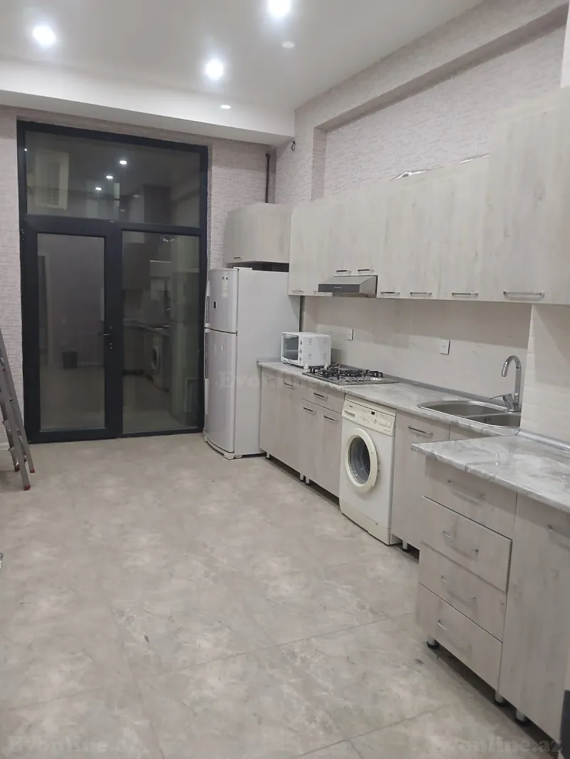 Kirayə verilir 4 otaqlı Mənzil Yeni tikili 110 m² Keşlə - şəkil 4