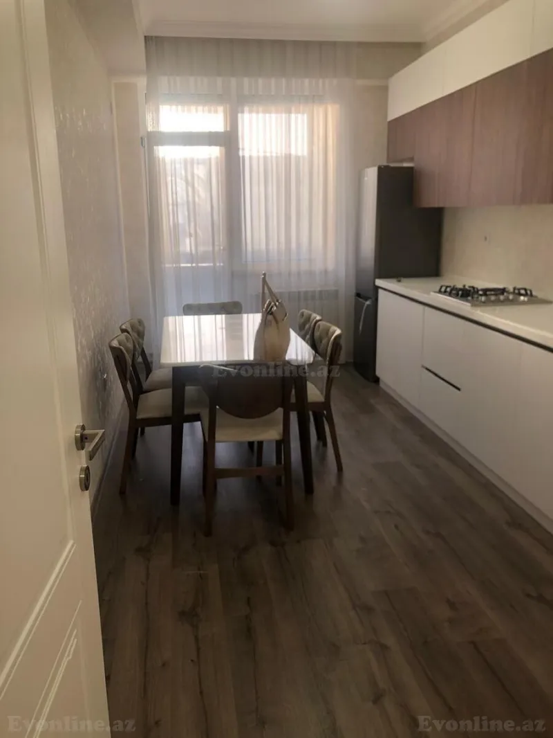 Kirayə verilir 3 otaqlı Mənzil Yeni tikili 110 m² 20 Yanvar m.