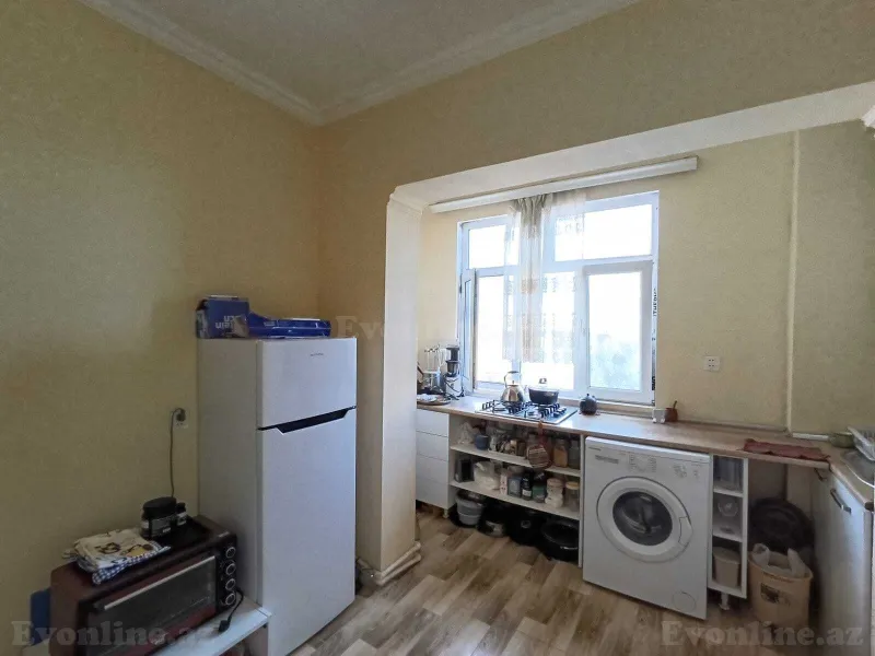 Satılır 2 otaqlı Mənzil Köhnə tikili 47 m² 8-ci kilometr - şəkil 2
