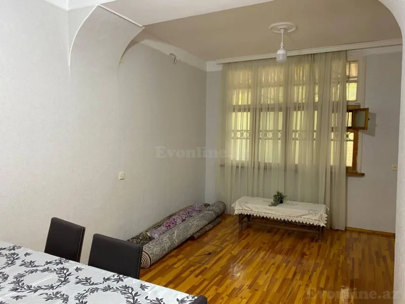 5 otaqlı Mənzil 150 m² Nəsimi r. Kirayə verilir