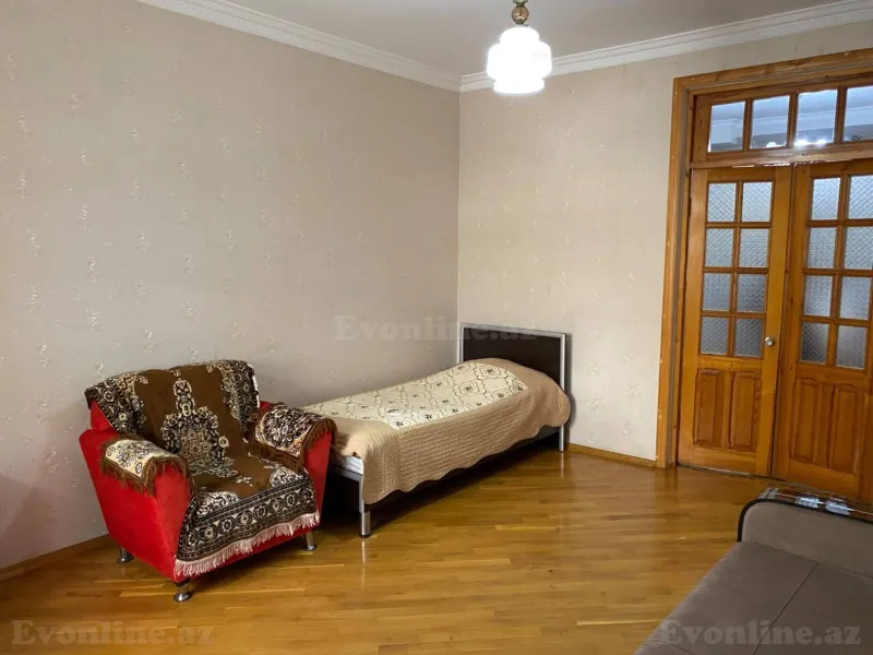 Kirayə verilir 5 otaqlı Mənzil Köhnə tikili 150 m² Nəsimi r. - şəkil 8