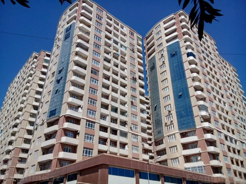 2 otaqlı Mənzil 102 m² Xətai r. Satılır