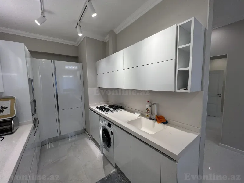 Kirayə verilir 3 otaqlı Mənzil Yeni tikili 120 m² Xətai r. - şəkil 7