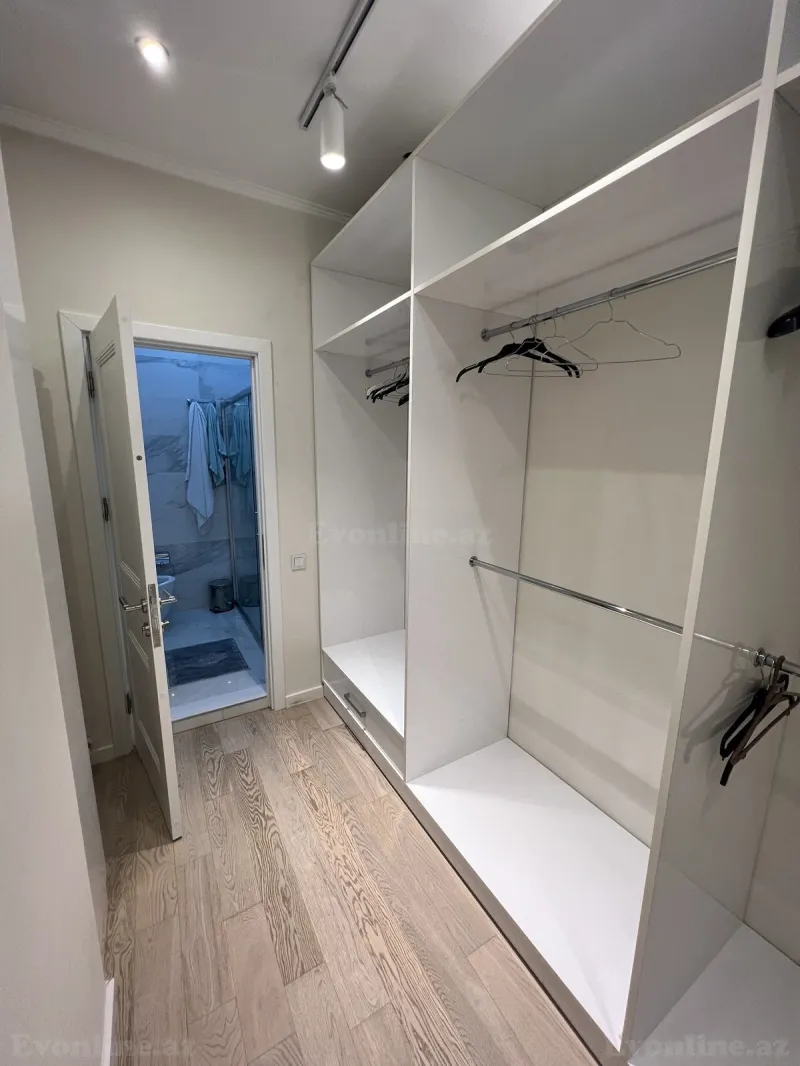 Kirayə verilir 3 otaqlı Mənzil Yeni tikili 120 m² Xətai r. - şəkil 17