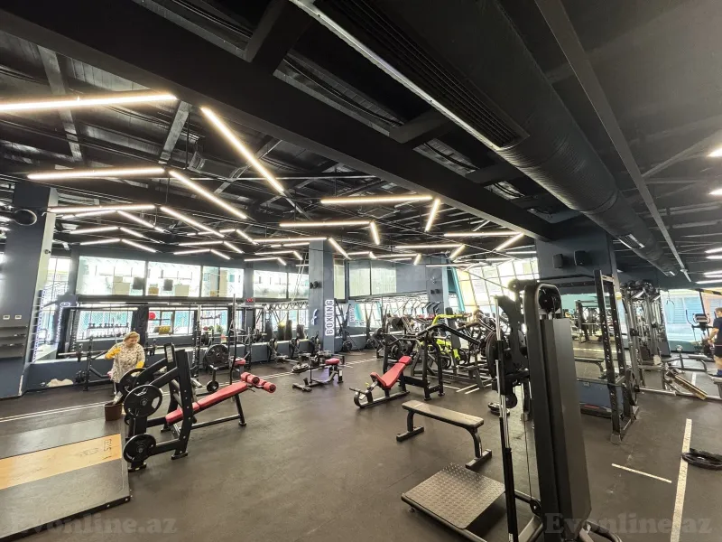 Kirayə verilir 3 otaqlı Mənzil Yeni tikili 120 m² Xətai r. - şəkil 24
