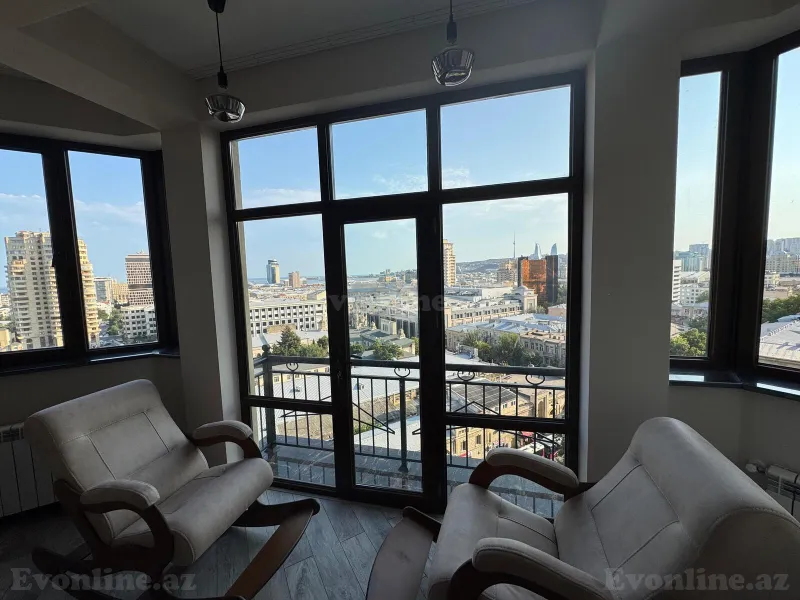 Kirayə verilir 3 otaqlı Mənzil Yeni tikili 135 m² 28 May m. - şəkil 8