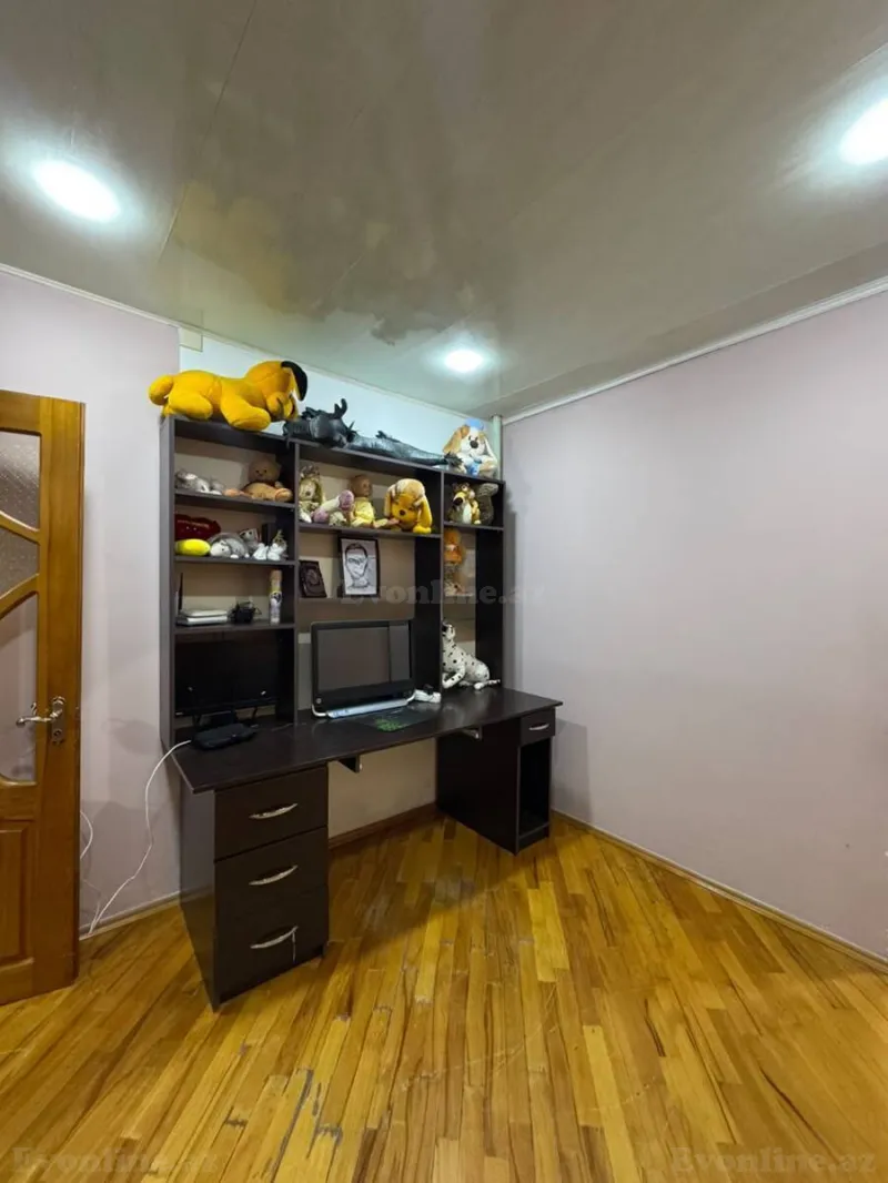 Satılır 4 otaqlı Mənzil Köhnə tikili 110 m² Əhmədli - şəkil 4