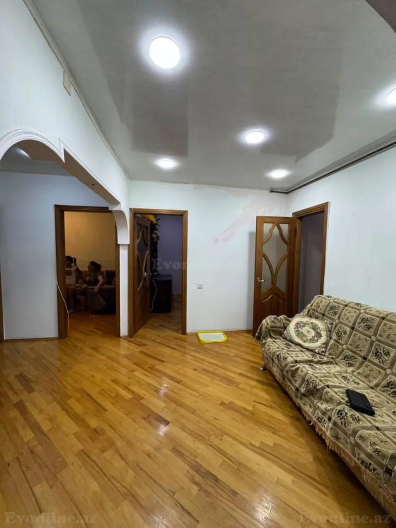 Satılır 4 otaqlı Mənzil Köhnə tikili 110 m² Əhmədli - şəkil 7