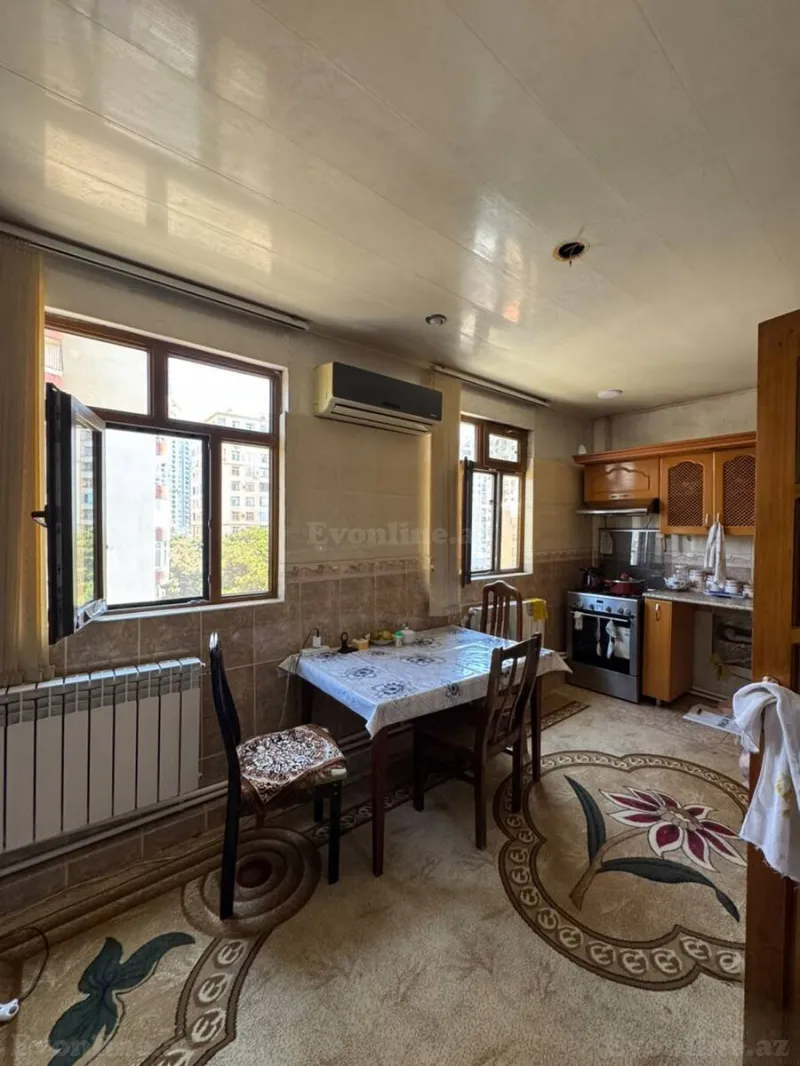 Satılır 4 otaqlı Mənzil Köhnə tikili 110 m² Əhmədli - şəkil 9