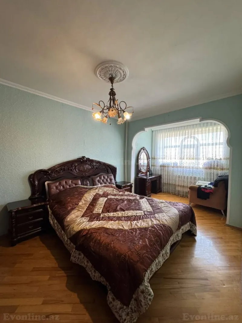 Satılır 4 otaqlı Mənzil Köhnə tikili 110 m² Əhmədli - şəkil 12