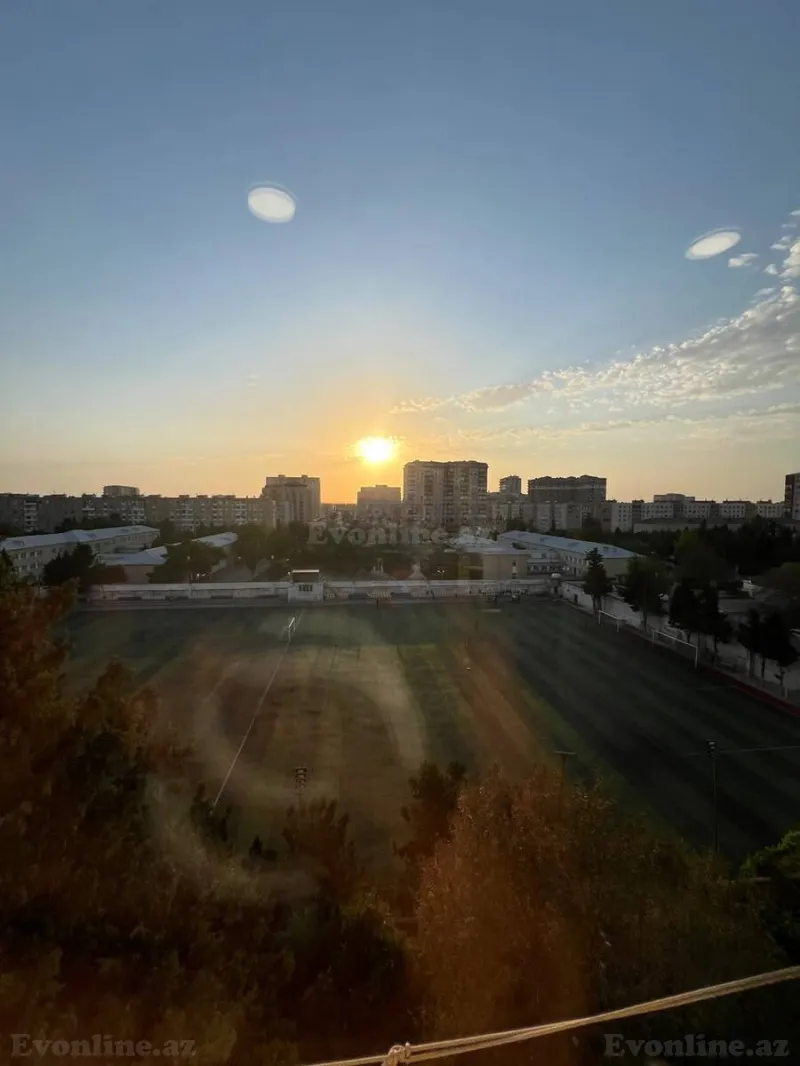Satılır 3 otaqlı Mənzil Köhnə tikili 65 m² Xətai r. - şəkil 8