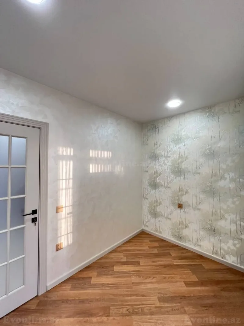 Satılır 3 otaqlı Mənzil Köhnə tikili 65 m² Xətai r. - şəkil 18