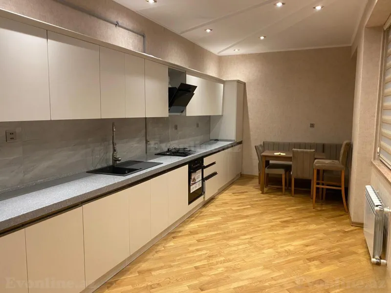 3 otaqlı Mənzil 145 m² Nərimanov r. Satılır