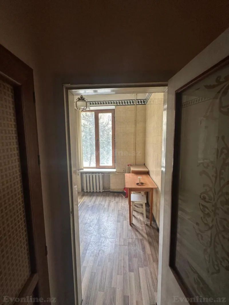 Satılır 3 otaqlı Mənzil Köhnə tikili 85 m² Elmlər Akademiyası m. - şəkil 9