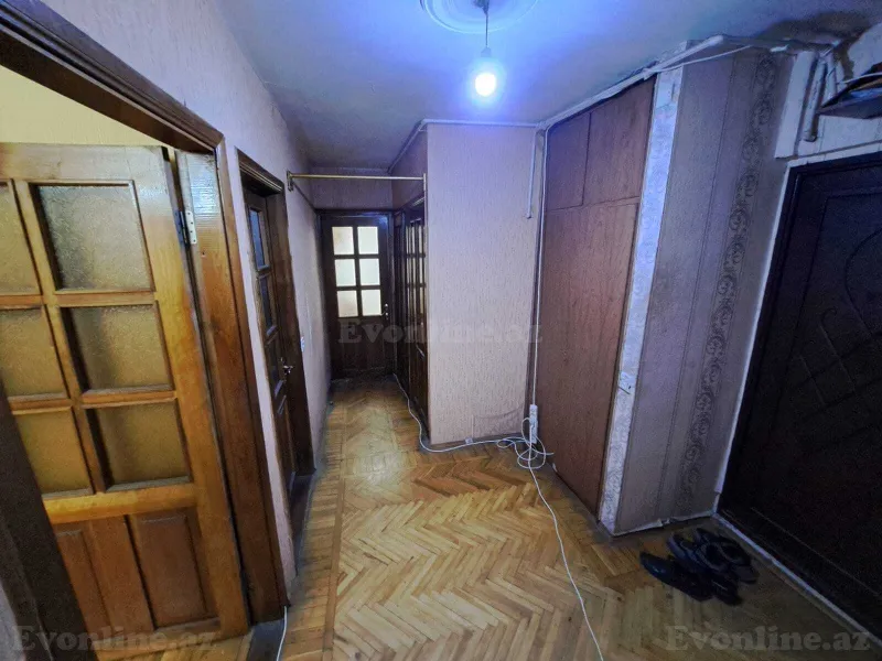 Satılır 3 otaqlı Mənzil Köhnə tikili 80 m² Xalqlar Dostluğu m. - şəkil 6