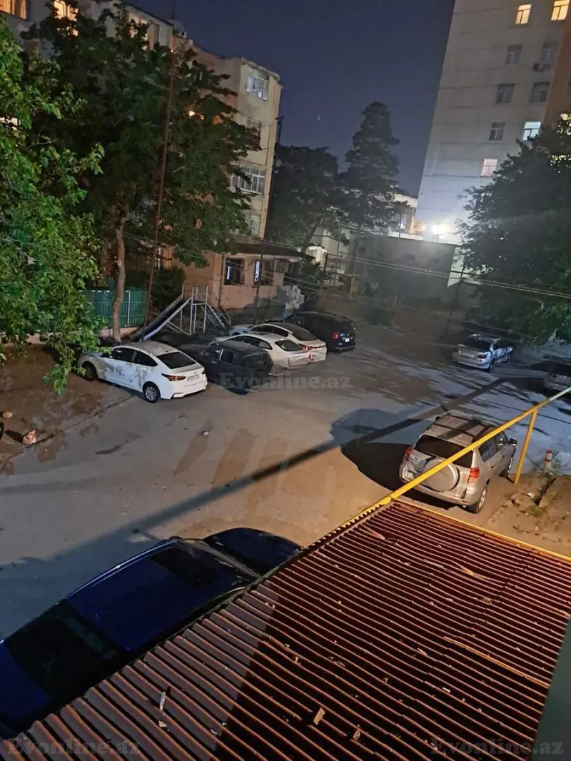 Satılır 3 otaqlı Mənzil Köhnə tikili 80 m² Xalqlar Dostluğu m. - şəkil 9