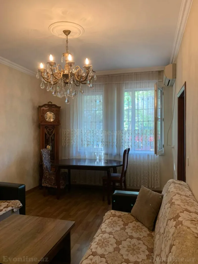 Kirayə verilir 2 otaqlı Mənzil Köhnə tikili 50 m² Memar Əcəmi m. - şəkil 2