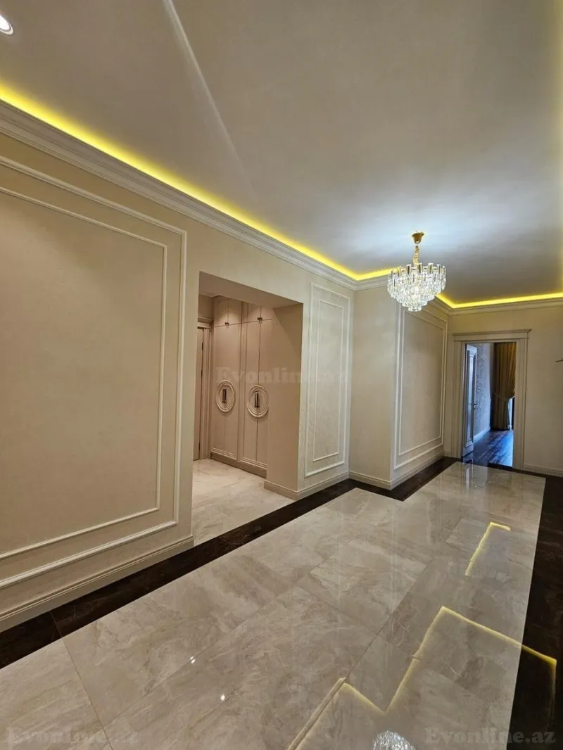 Satılır 4 otaqlı Mənzil Yeni tikili 190 m² Elmlər Akademiyası m. - şəkil 12