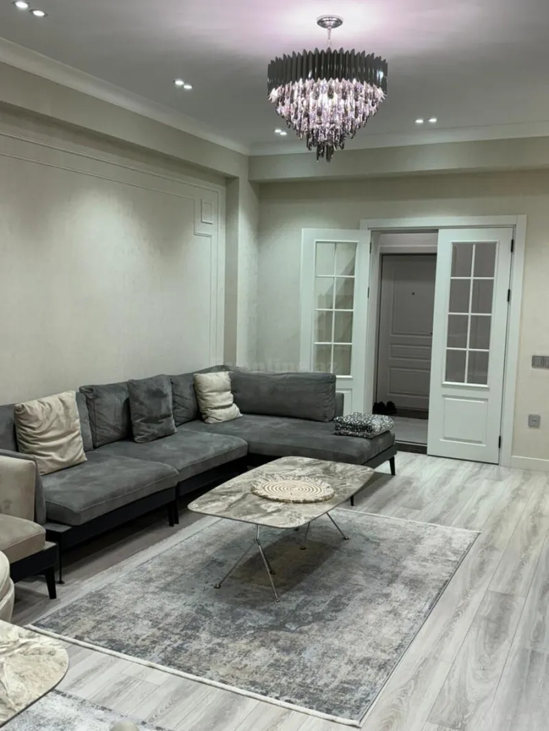 Satılır 3 otaqlı Mənzil Yeni tikili 1233 m² 7-ci mikrorayon - şəkil 2