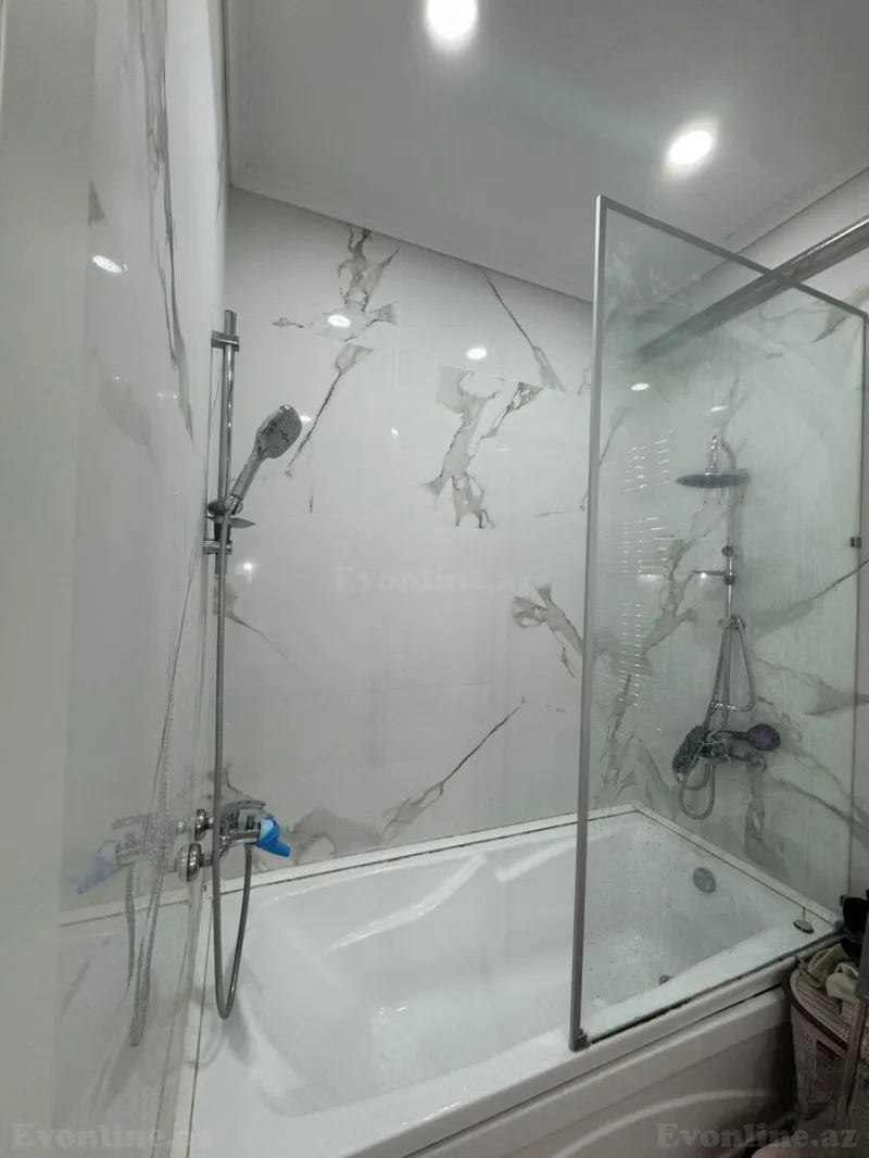 Satılır 3 otaqlı Mənzil Yeni tikili 1233 m² 7-ci mikrorayon - şəkil 14