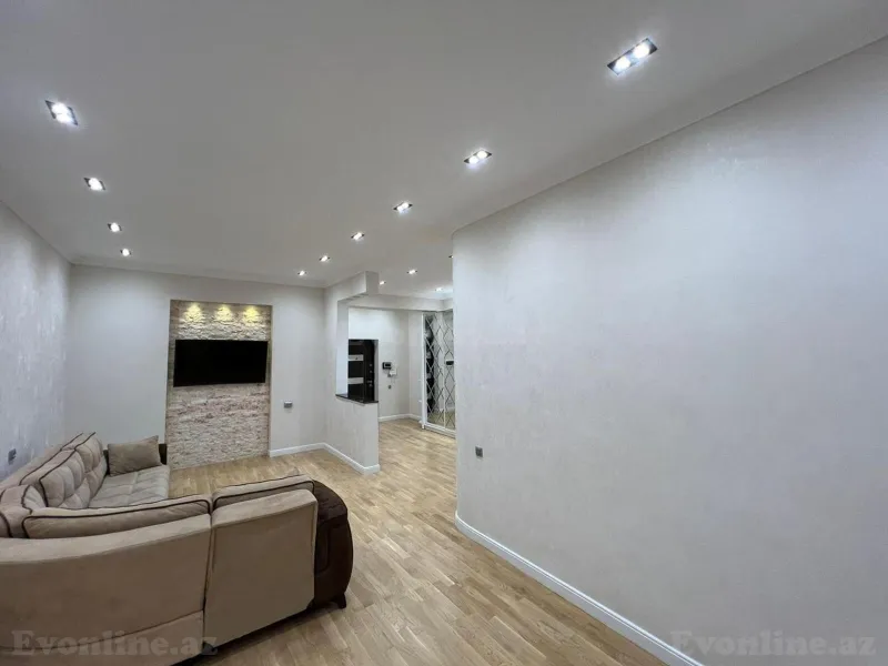 Satılır 4 otaqlı Mənzil Yeni tikili 175 m² Nərimanov r. - şəkil 3