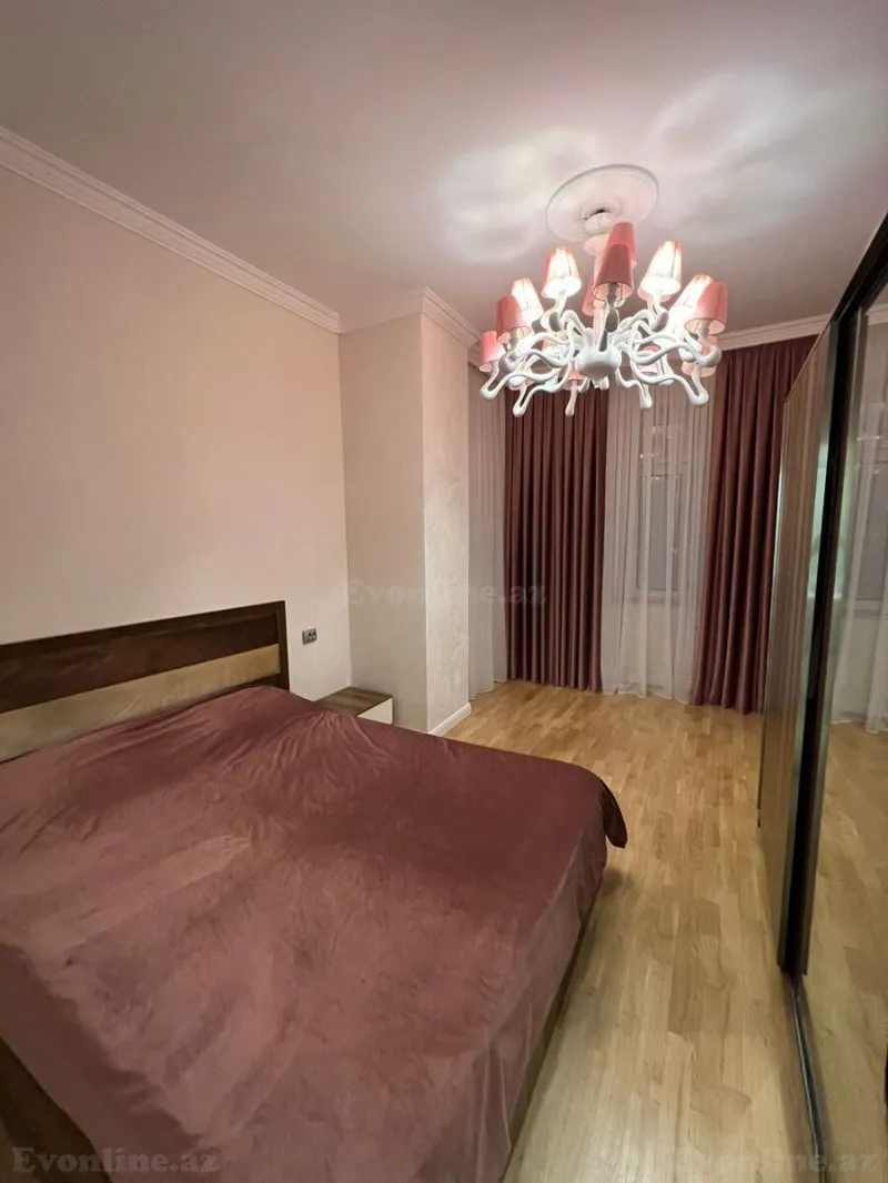 Satılır 4 otaqlı Mənzil Yeni tikili 175 m² Nərimanov r. - şəkil 13
