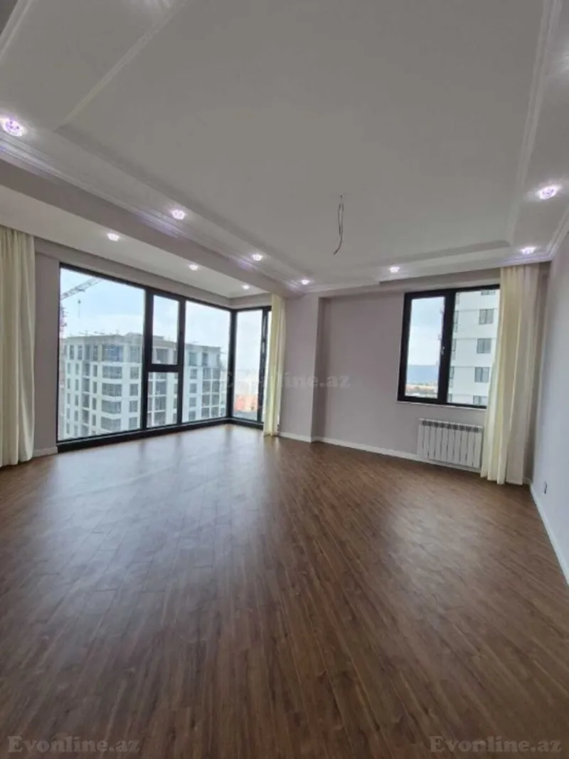 Satılır 3 otaqlı Mənzil Yeni tikili 97 m² 8 Noyabr m. - şəkil 2