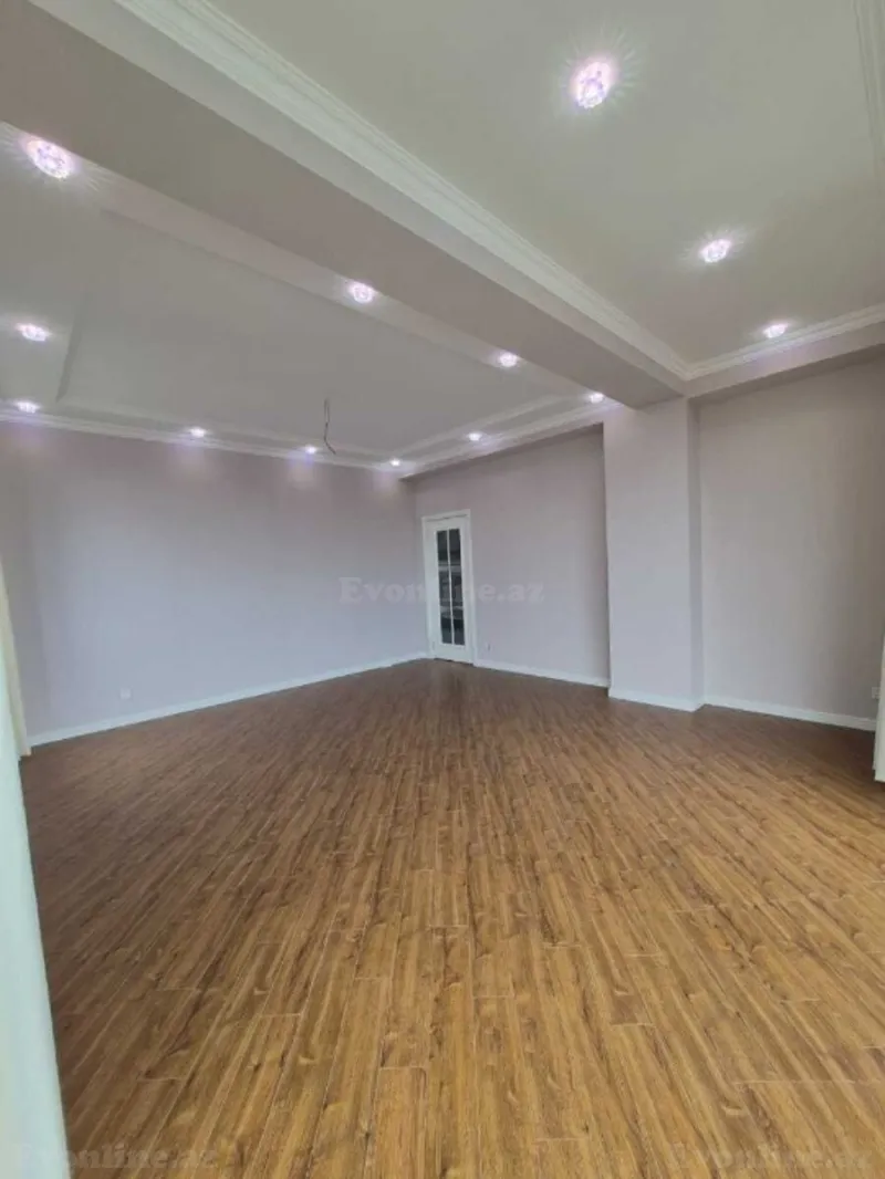 Satılır 3 otaqlı Mənzil Yeni tikili 97 m² 8 Noyabr m. - şəkil 4