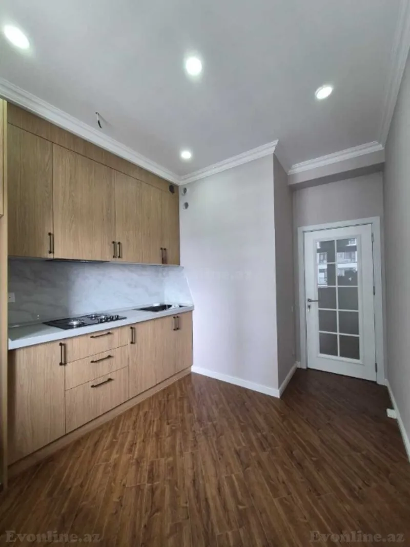 Satılır 3 otaqlı Mənzil Yeni tikili 97 m² 8 Noyabr m. - şəkil 8