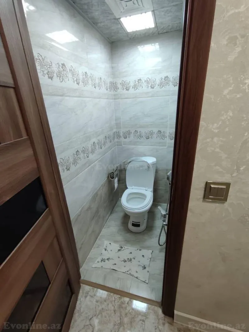 Satılır 2 otaqlı Mənzil Köhnə tikili 50 m² 4-cü mikrorayon - şəkil 5