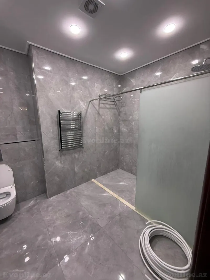 Kirayə verilir 4 otaqlı Mənzil Yeni tikili 240 m² Nəsimi r. - şəkil 10
