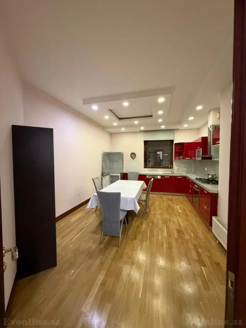 Kirayə verilir 4 otaqlı Mənzil Yeni tikili 240 m² Nəsimi r. - şəkil 15