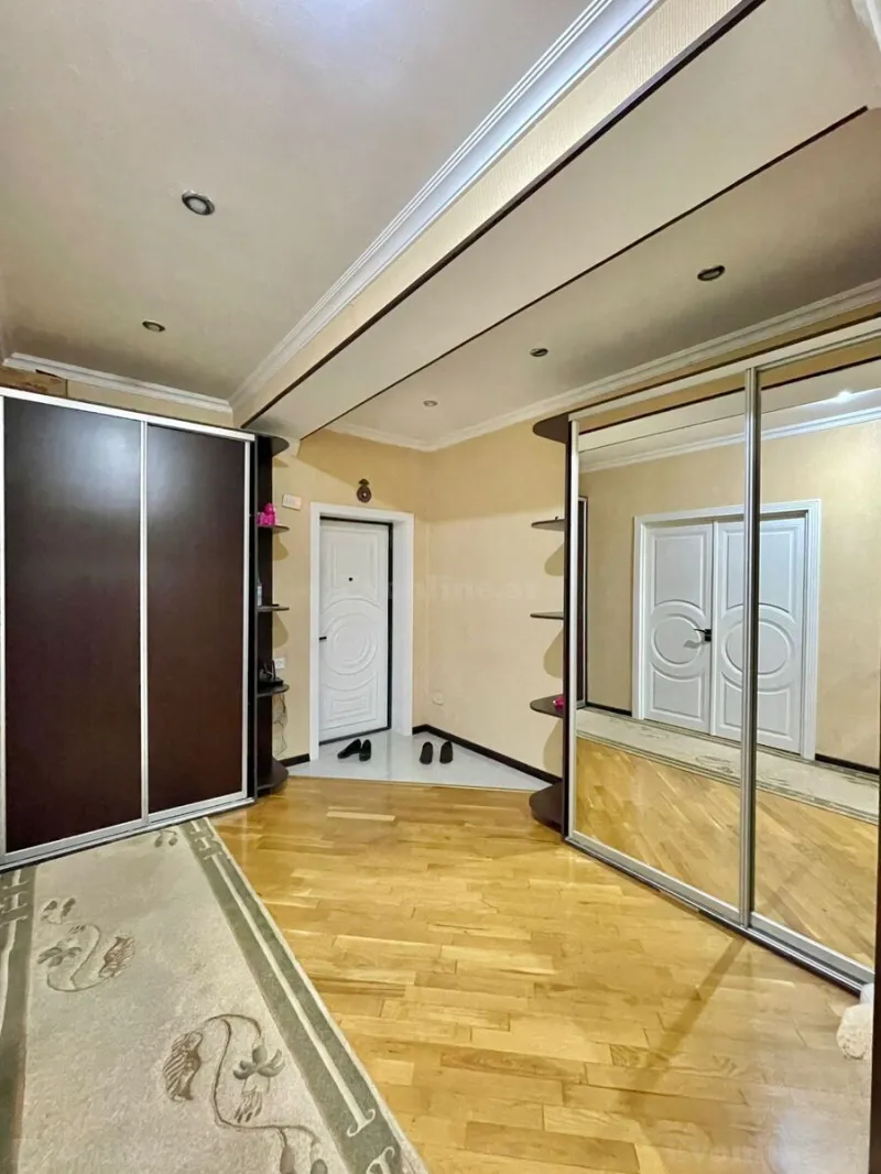 Kirayə verilir 2 otaqlı Mənzil Yeni tikili 90 m² Bakmil m. - şəkil 4