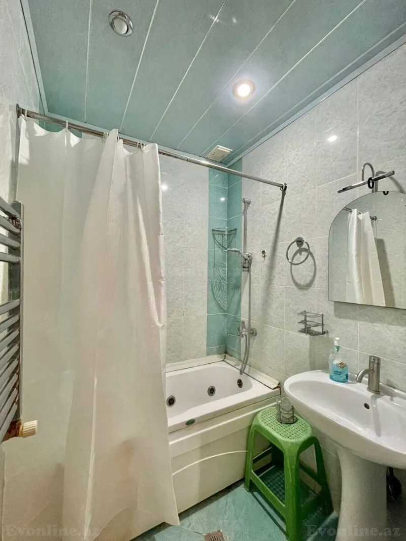 Kirayə verilir 2 otaqlı Mənzil Yeni tikili 90 m² Bakmil m. - şəkil 8