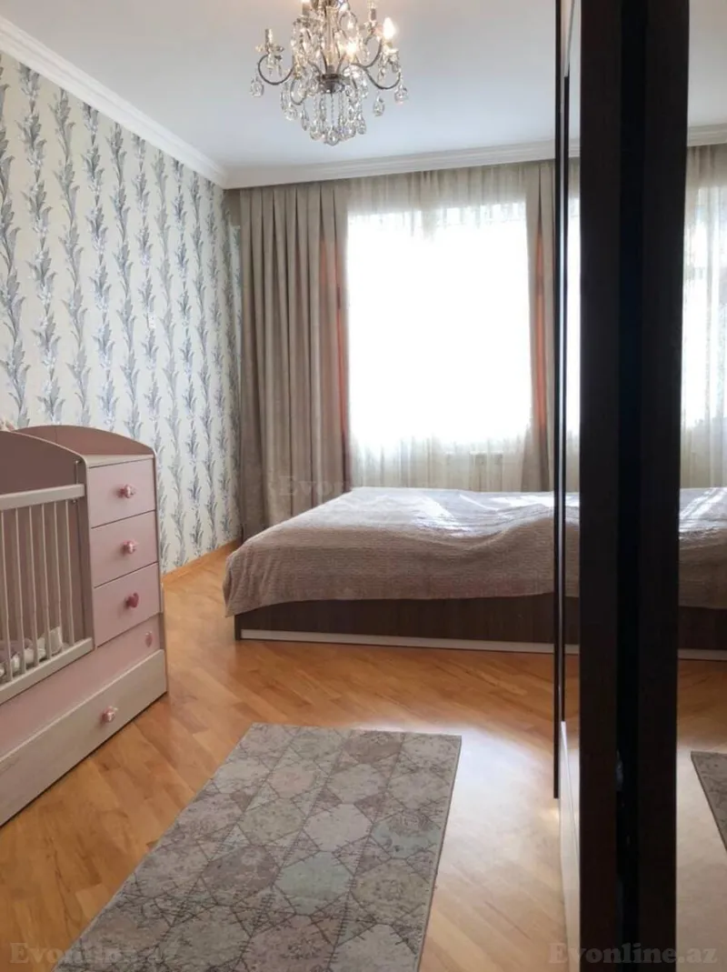 Kirayə verilir 3 otaqlı Mənzil Yeni tikili 140 m² Koroğlu m. - şəkil 3