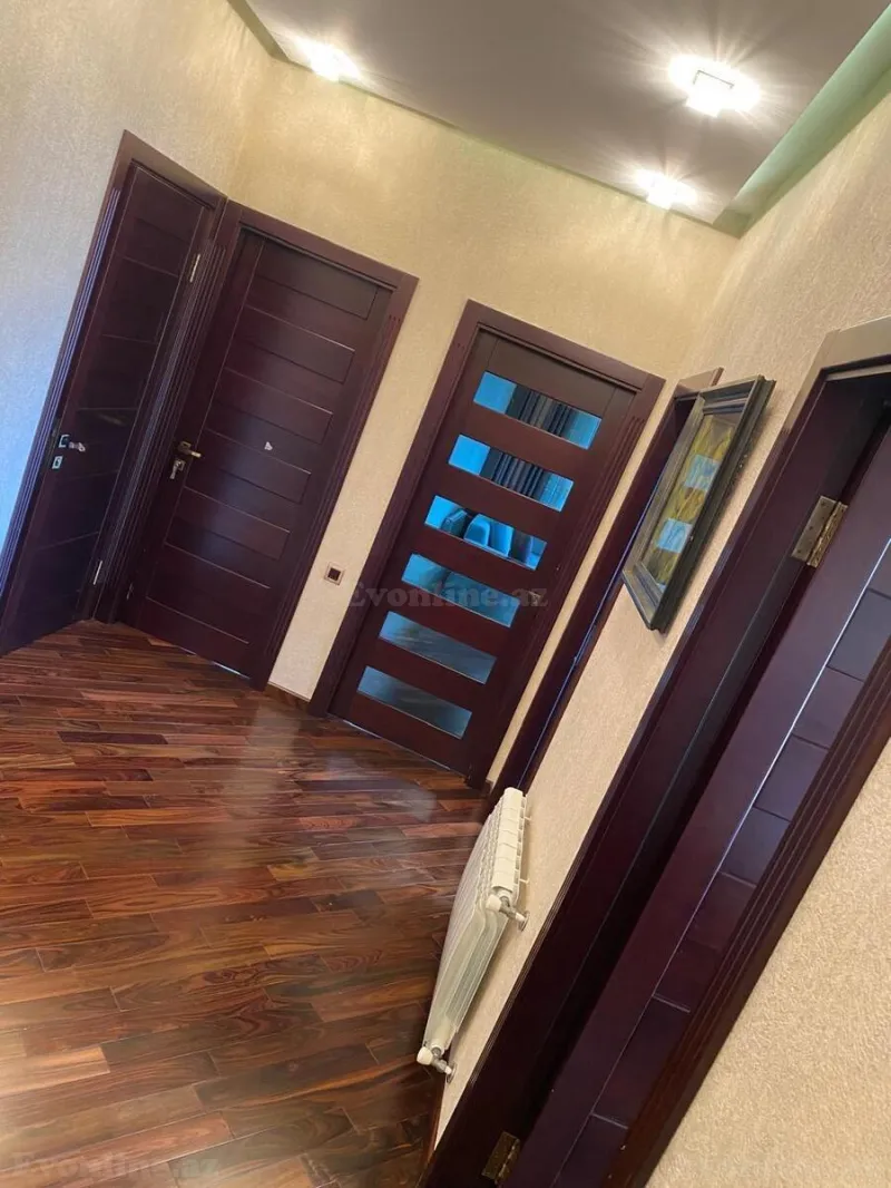 Kirayə verilir 3 otaqlı Mənzil Yeni tikili 138 m² Xətai r. - şəkil 2