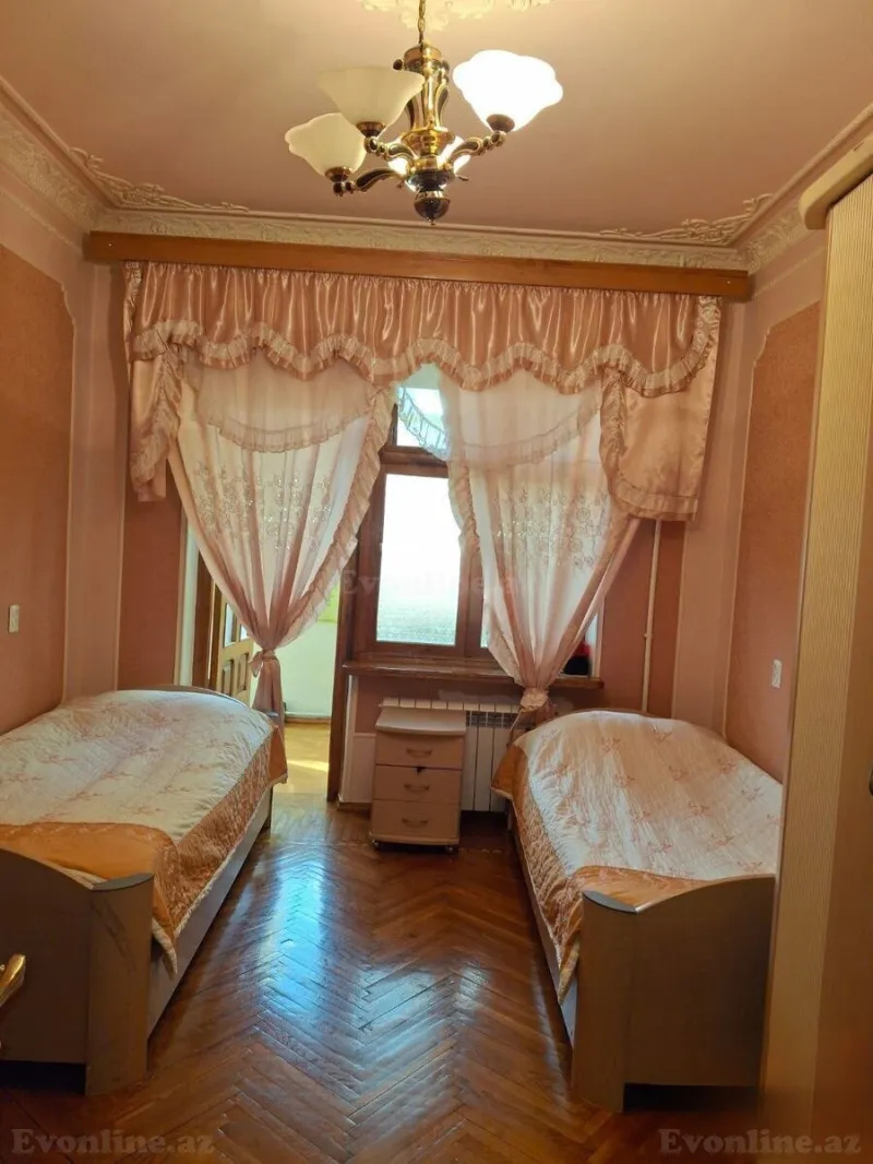 Satılır 5 otaqlı Mənzil Köhnə tikili 150 m² 8-ci kilometr - şəkil 8
