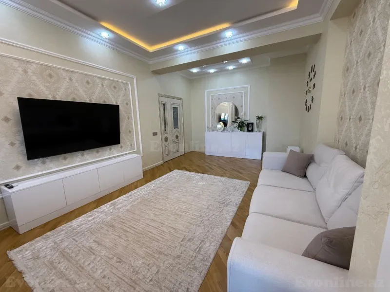 Satılır 2 otaqlı Mənzil Yeni tikili 83 m² 8-ci kilometr - şəkil 2