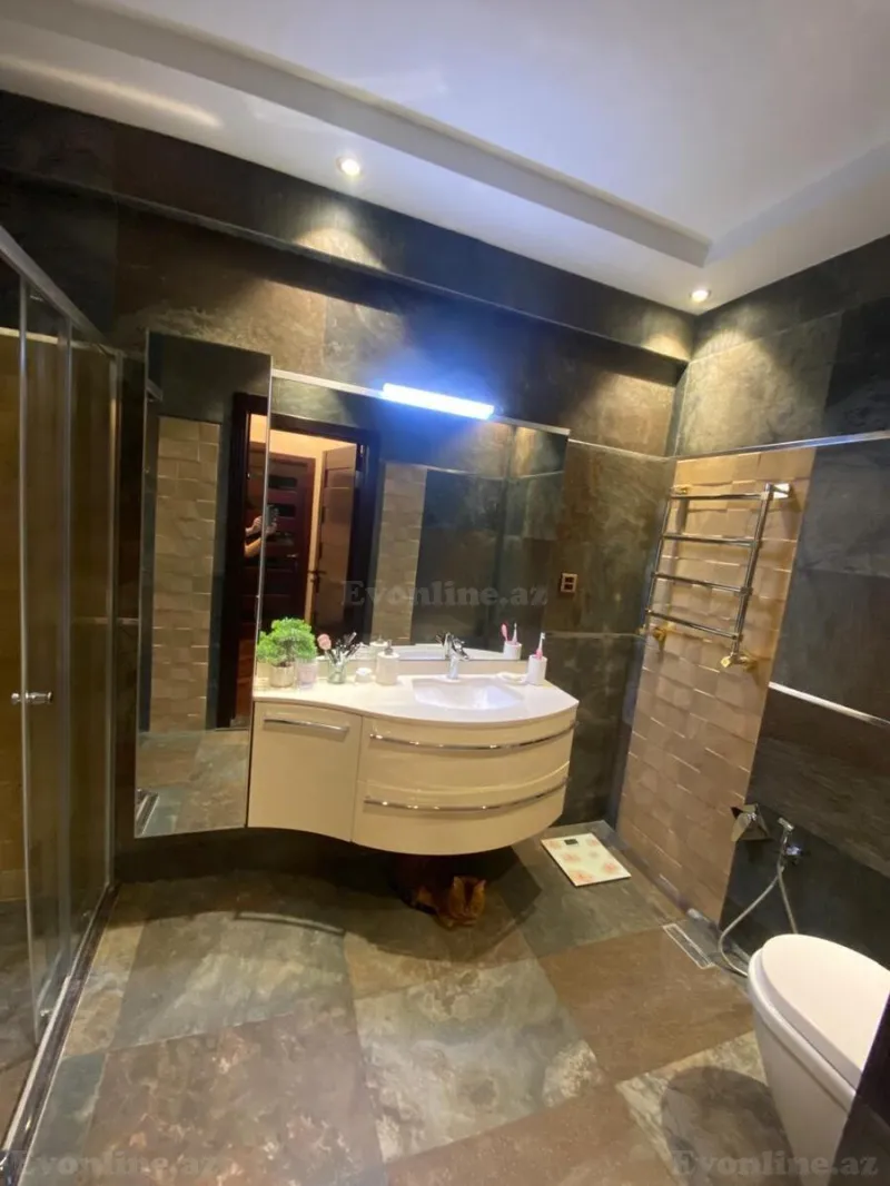 Satılır 3 otaqlı Mənzil Yeni tikili 138 m² Xətai r. - şəkil 13